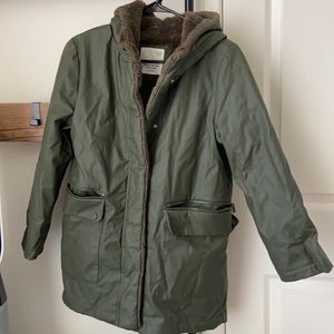 Green zara girls jacket with hood ( pre loved)